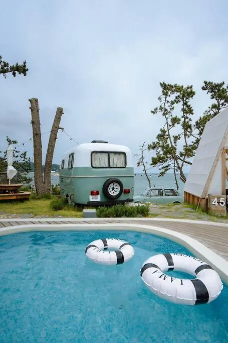 Hotel The Moving Caravan Pusan